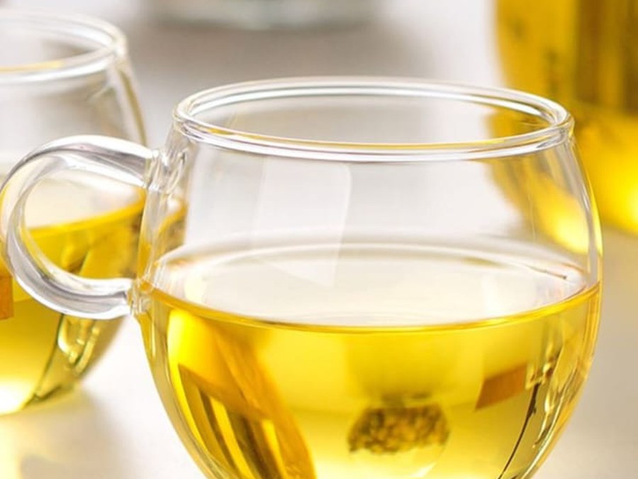 Green Tea — Clean, calming leaves for a slower conversation.
