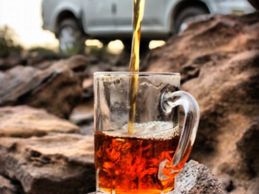 Sulemani Qehwa — Black, clear and lightly spiced — the Quetta classic.